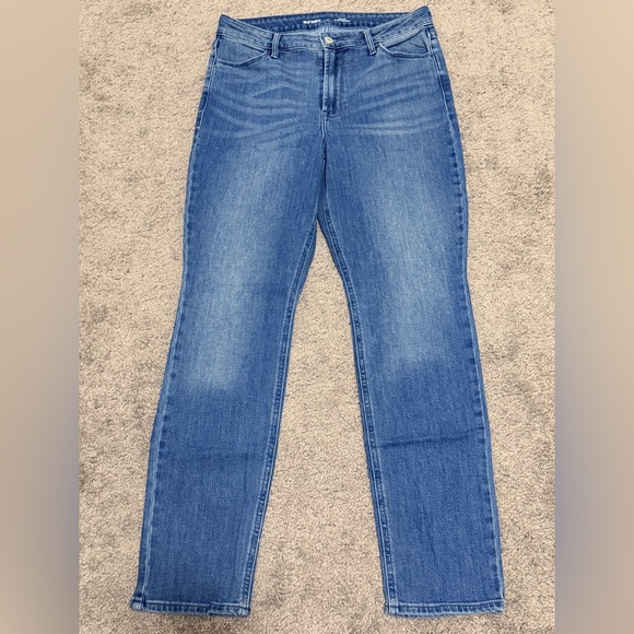 Old Navy Denim - Old Navy High Rise WOW Straight-Leg Jeans